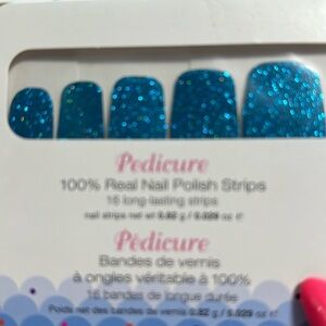 COPY - Color Street | How Swede It Is, blue Pedi set